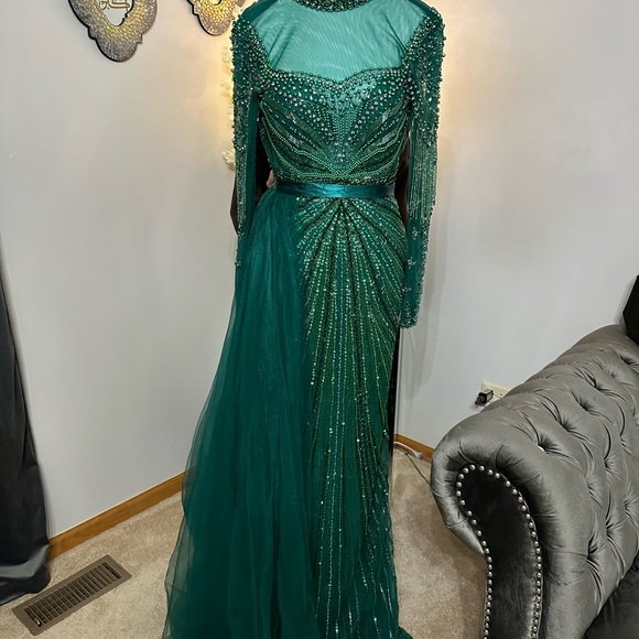 Women beaded evening prom dress - Picture 4 of 14